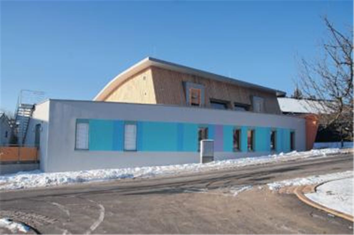  Kindergarten und Seniorentreff: Mit ihrem Energie-Plus-Gebäude in Serres will die Gemeinde Wiernsheim auf Bundesebene punkten. 
Foto: Franz