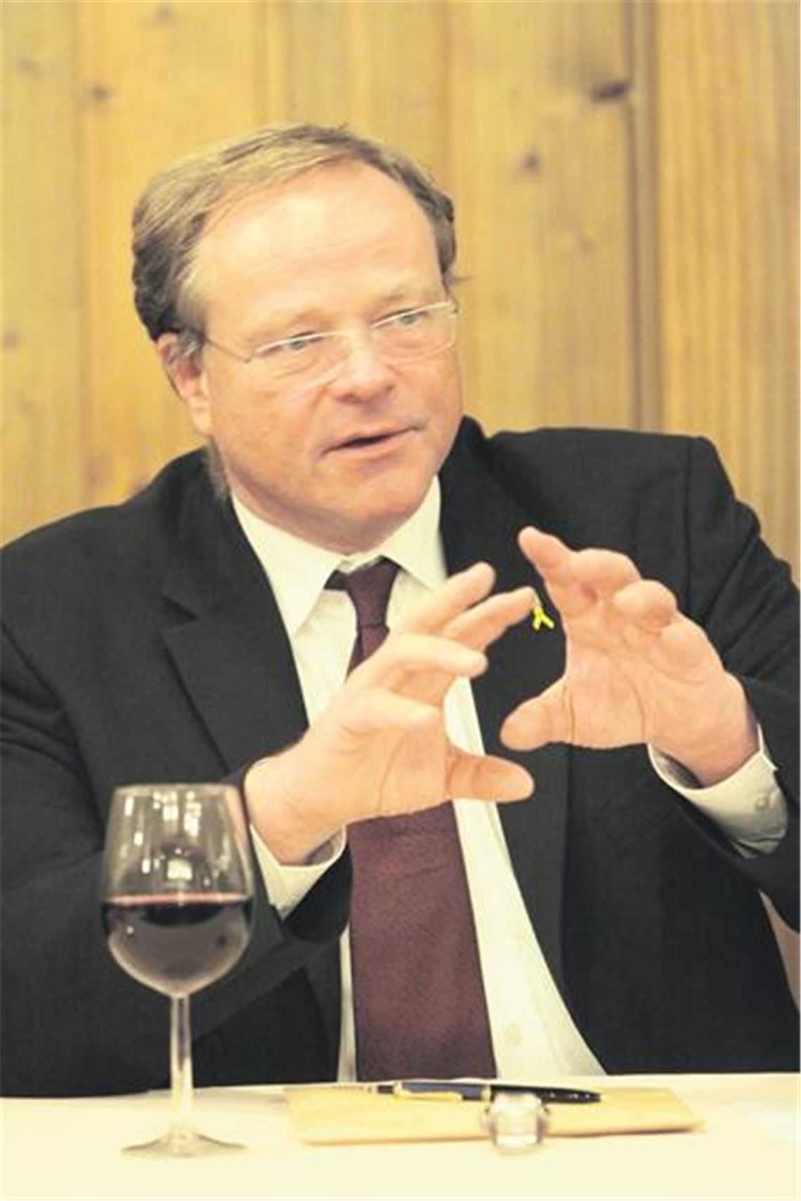  Minister Dirk Niebel (FDP) erläutert Grundsätze der neuen Entwicklungspolitik. Foto: Goertz