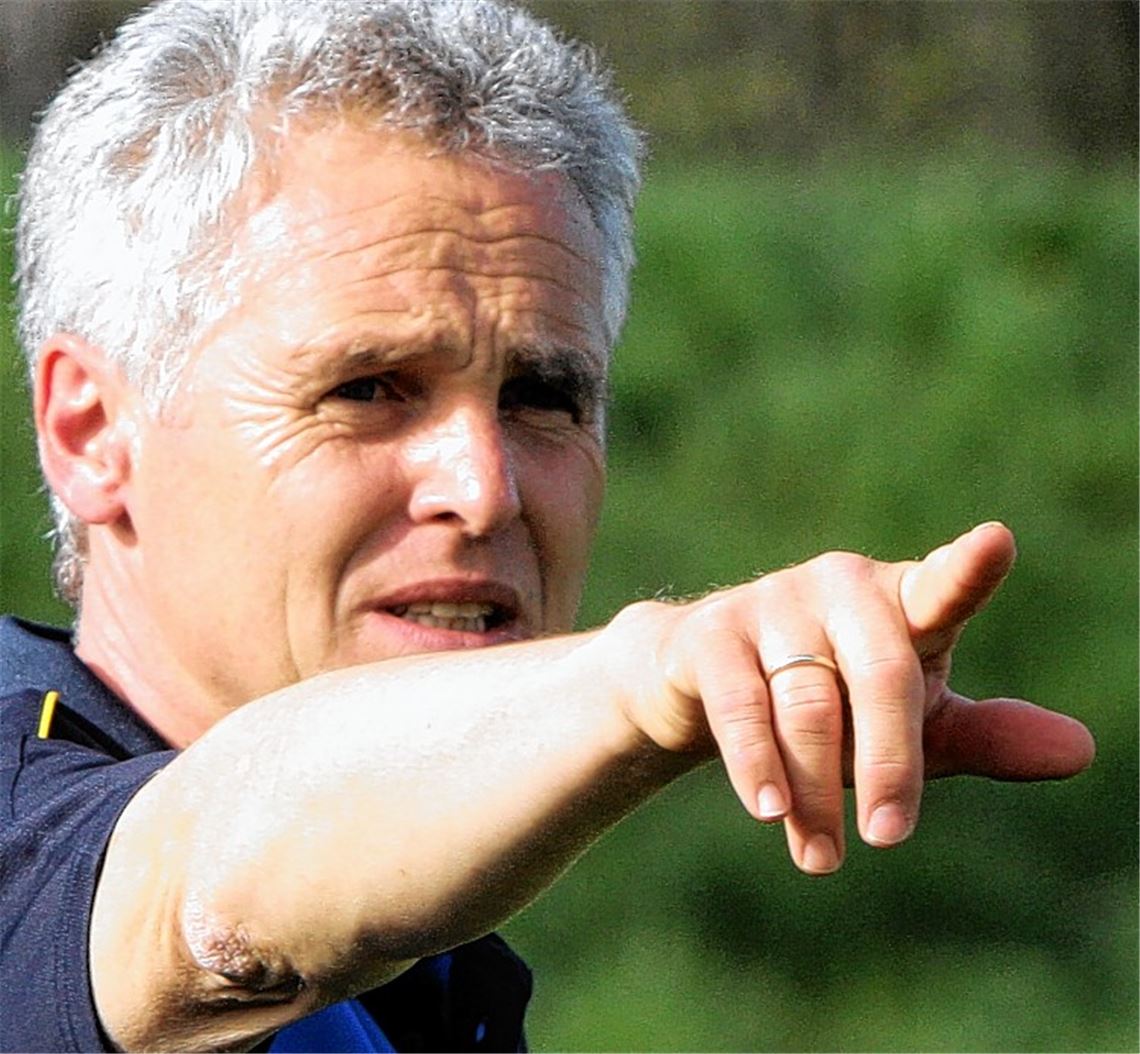 20 Punkte aus 14 Liga-Begegnungen sind die Bilanz von Reiner Schäfer bei Phönix Lomersheim.