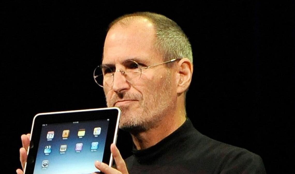2010: Steve Jobs präsentiert am 27. Januar das erste iPad.
