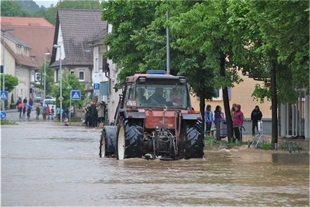 2013 ist die Schmie in Illingen über die Ufer getreten. Dieses Bild würde sich mutmaßlich nicht wiederholen, wenn das Hochwasserschutzkonzept umgesetzt werden könnte. Archiv