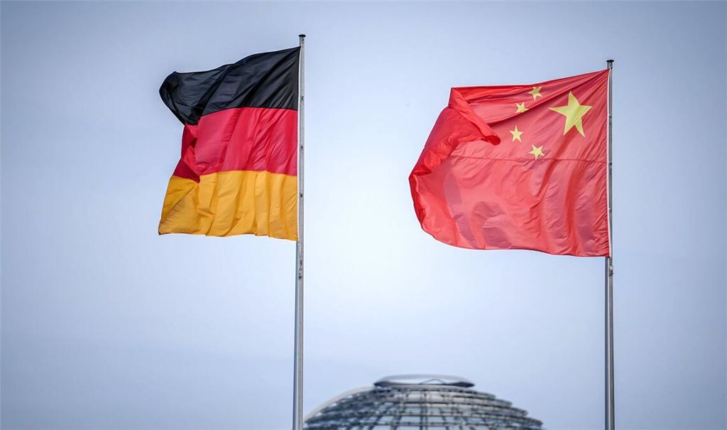 2023 war die chinesische Regierung in Berlin, nun fliegt der Kanzler nach China.