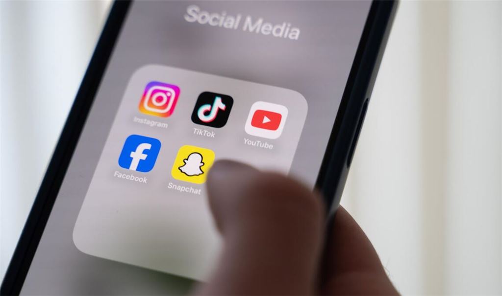 300 Teenager aus ganz Großbritannien im Alter von 13 bis 17 Jahren sollen an dem sechswöchigen Pilotprojekt teilnehmen (Symbolbild).