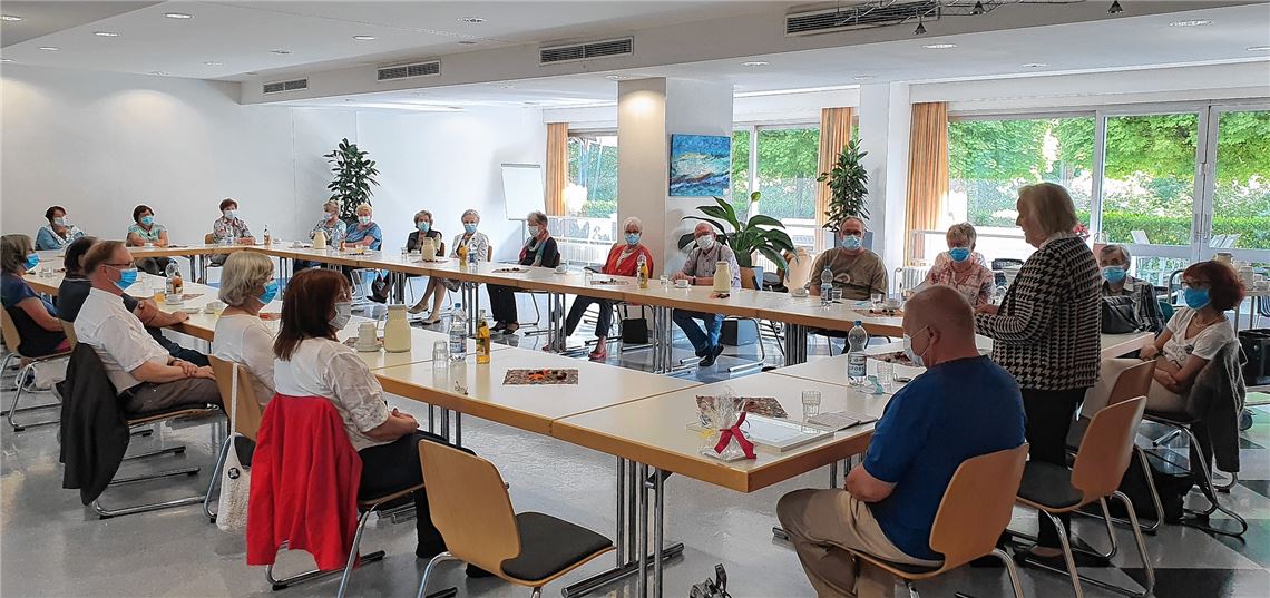 40 Jahre lila Helfer