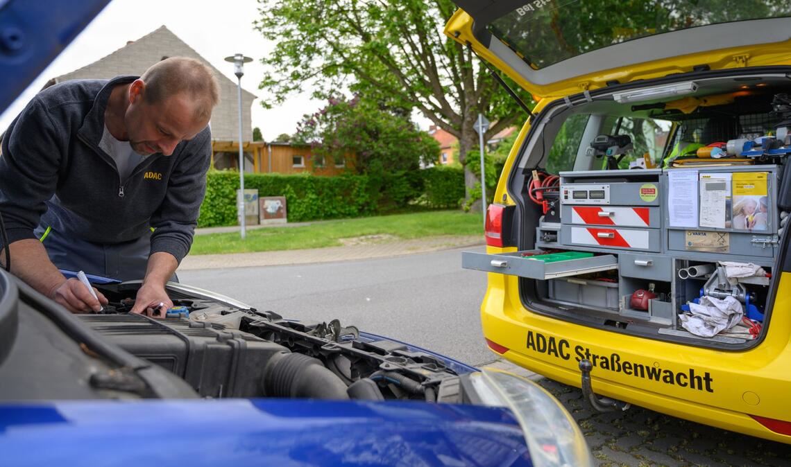 ADAC-Mitgliedern könnte eine deutliche Beitragserhöhung bevorstehen.