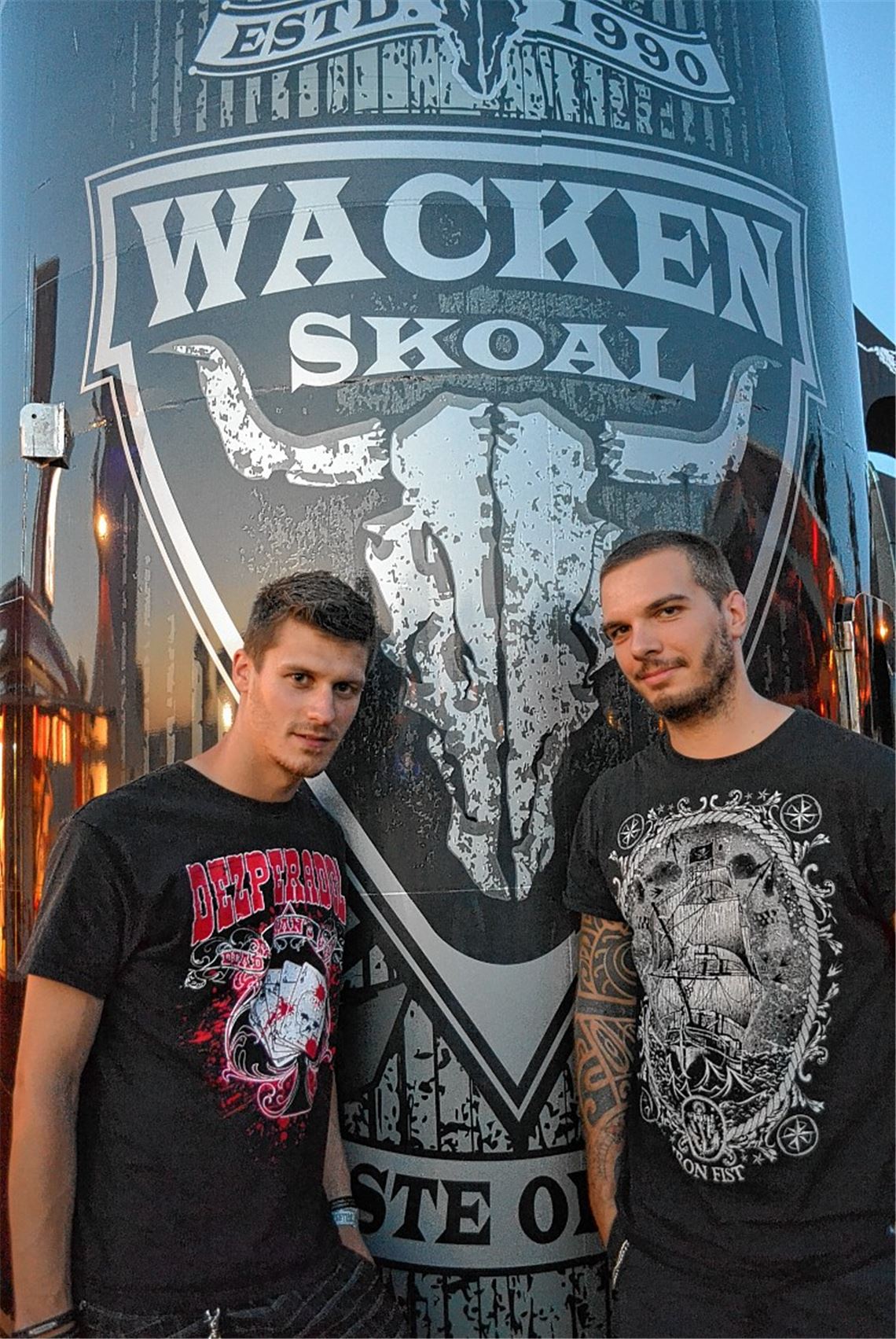 Aaron Brüstle und Björn Koschnike (re.) beim großen Festival.