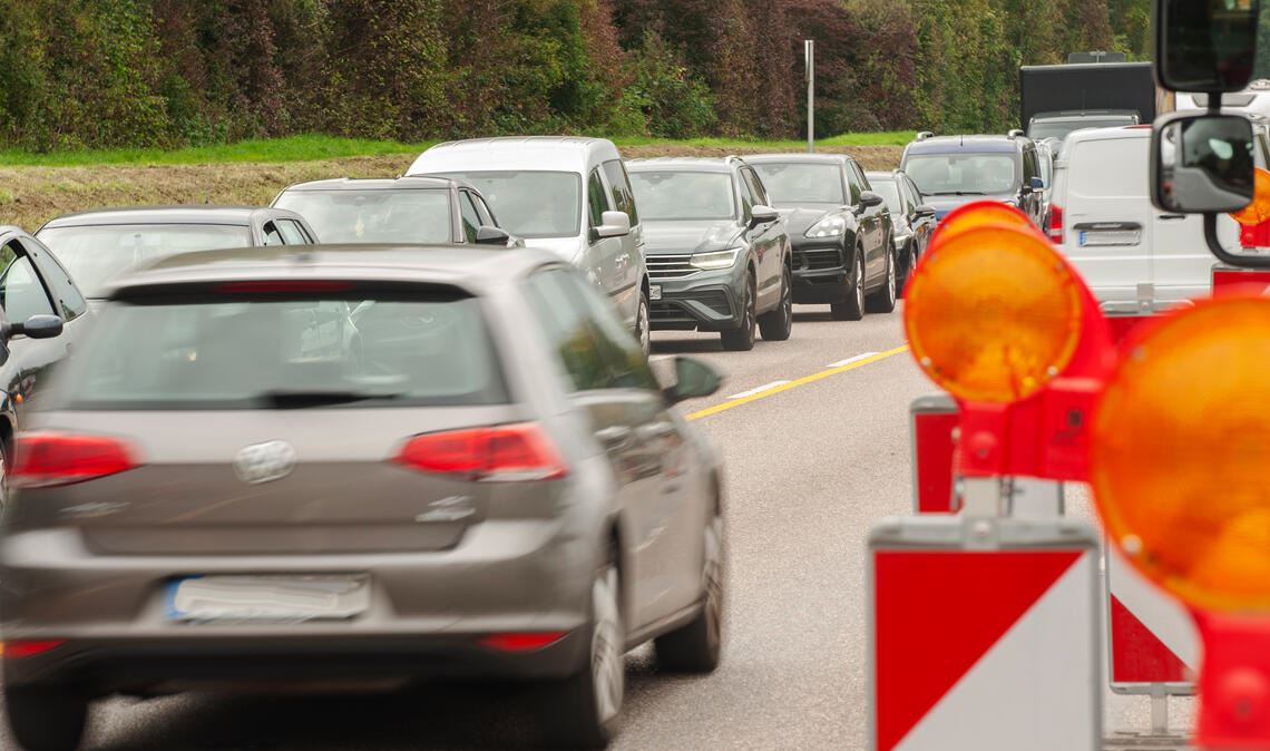 Ab Montag, 13. März, ist auf der B35 bei Maulbronn wegen einer Baustelle Geduld gefragt. Symbolfoto: Archiv