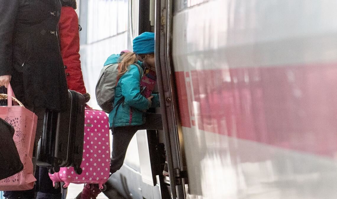 Ab Sonntag verkauft die Bahn Familientickets für 60 Euro (Symbolbild).