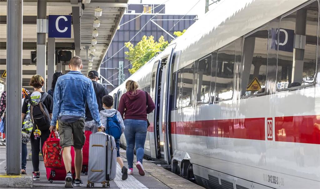 Ab in die Ferien mit der ganzen Familie – per Bahn-Flatrate.