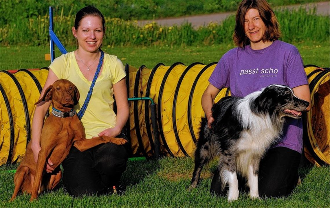 Ab jetzt in der höchsten Klasse: Pavlina Geissel mit Mia (li.) und Sandra Meier mit Dusty Foto: privat