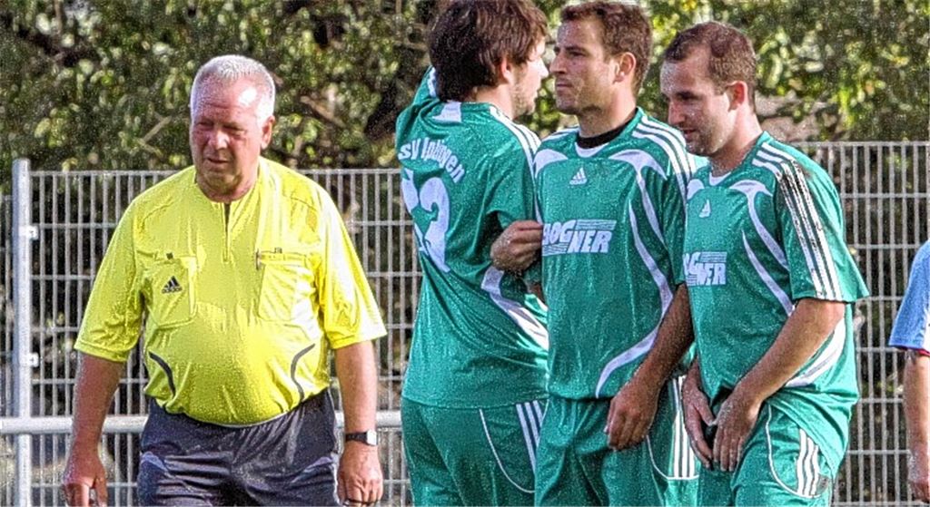 Ab jetzt keine Lücken mehr in der Defensive, nimmt sich der SV Iptingen vor – und hofft zugleich auf etwas mehr Glück mit den Schiedsrichter-Entscheidungen. Archivfoto: Eigner