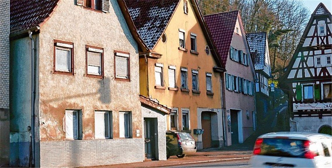 Stadt will trotz Sanierungsstau die Miete erhöhen Stadt will trotz Sanierungsstau die Miete erhöhen