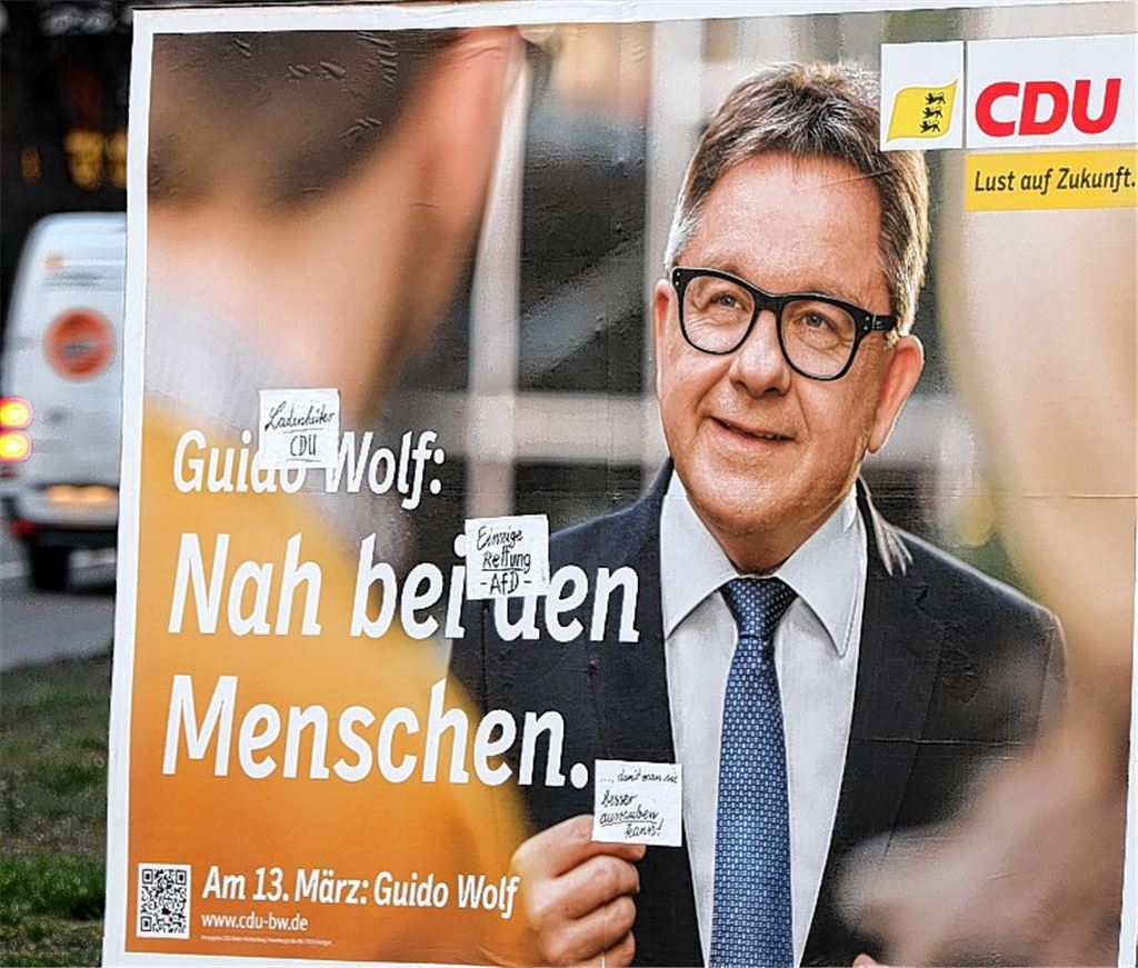 Basis fordert mehr Bürgernähe