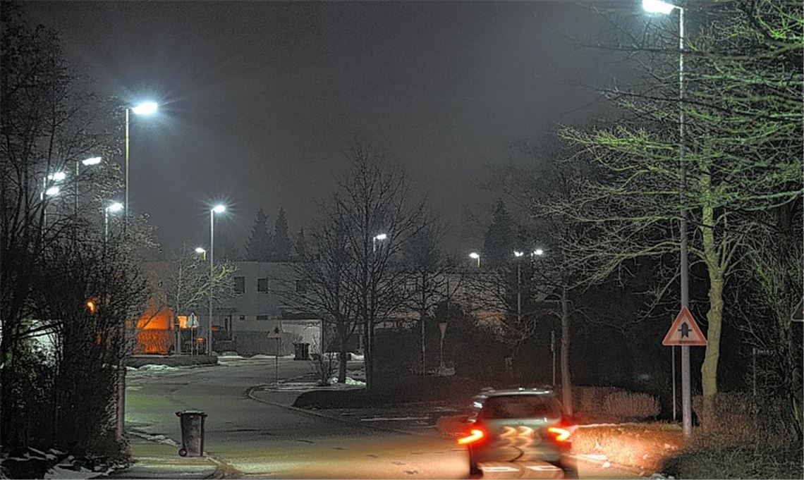 Abschalten oder brennen lassen? Die Stadträte der Liste Mensch und Umwelt sind davon überzeugt, dass der teilweise Verzicht auf nächtliches Licht in Maulbronn gut für die Umwelt und den Geldbeutel ist. Die Stadtverwaltung prüft zurzeit, unter welchen Voraussetzungen die Idee in die Tat umgesetzt werden könnte. 