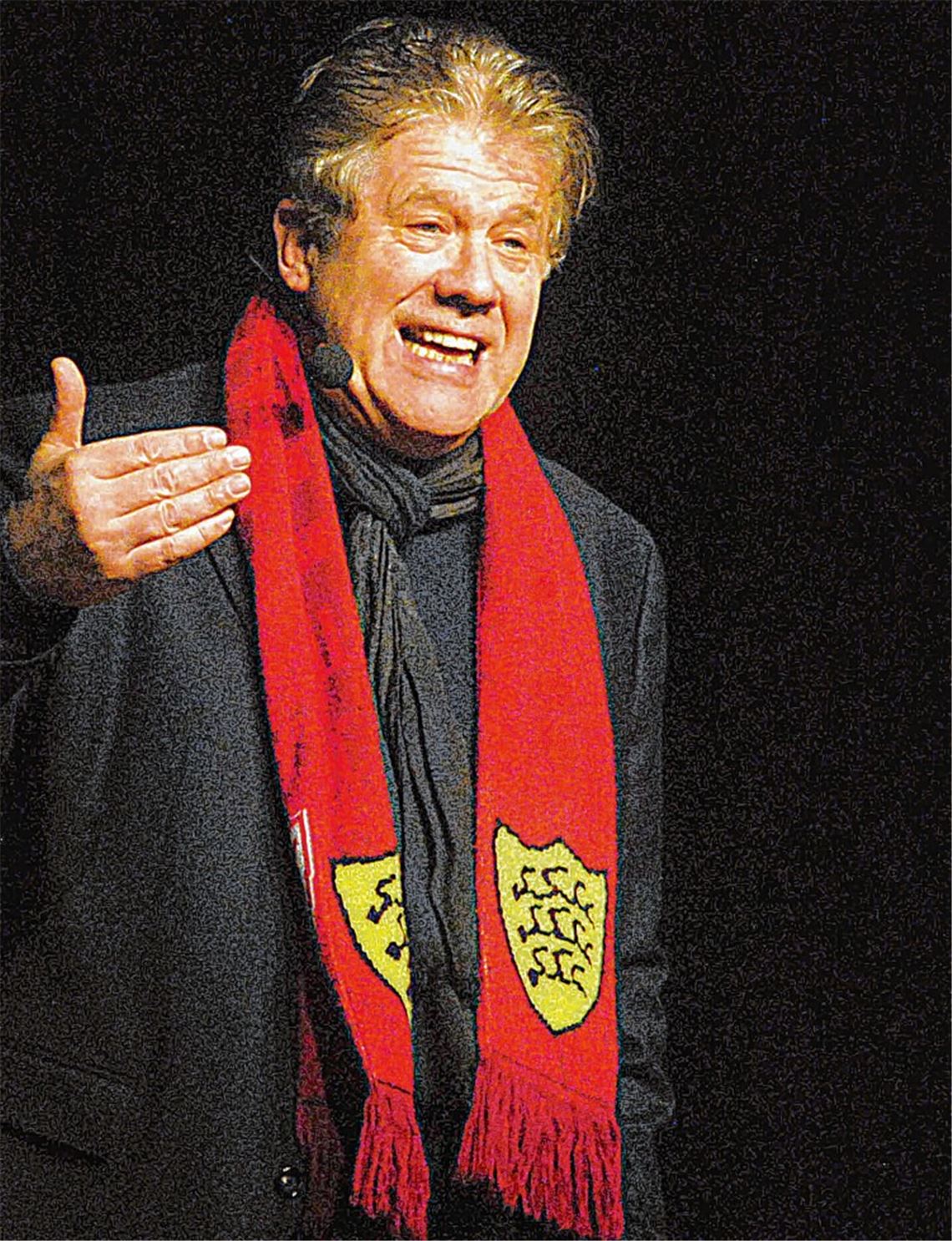 Advent, Advent: Für Klaus Birk ist ein Sieg über den KSC wie Weihnachten. Foto. Stahlfeld