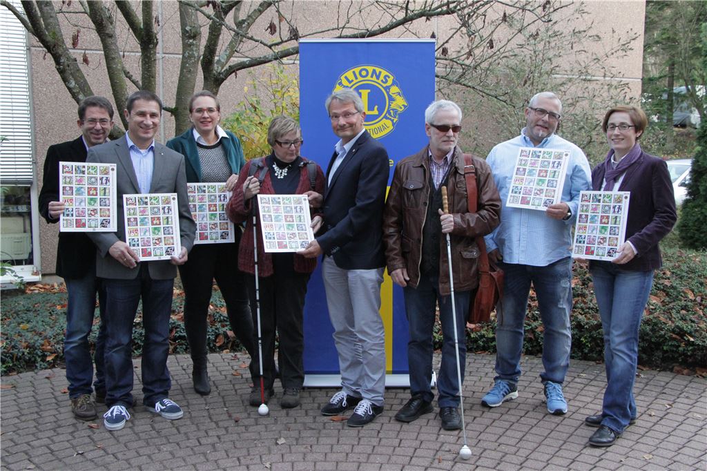 Adventskalender des Lions-Club hilft Sehbehinderten