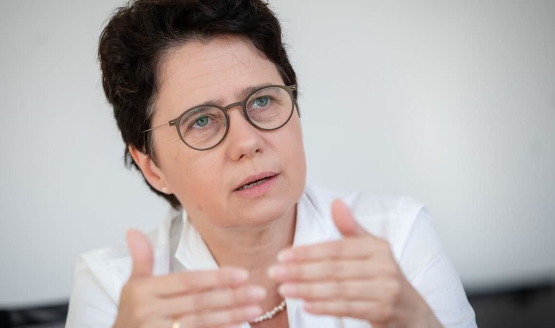 Agrarministerin Marion Gentges (CDU) hatte zuletzt einen Abschuss in Aussicht gestellt, falls die Abschreckung misslingt. (Archivbild)