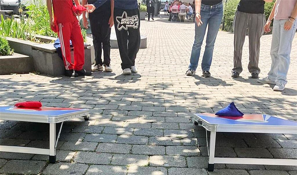 Aktion für Jugendliche in Mühlacker: Der Platz vor dem Einkaufszentrum „Drehscheibe“ wird zum lockeren Treffpunkt. Foto: privat