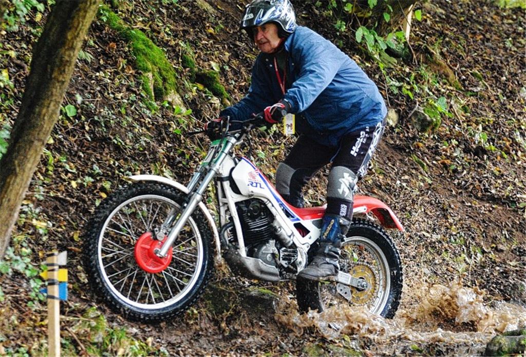 Albert Bott aus Großvillars, der für den RMSC Ölbronn gestartet ist, bei der Deutschland-Cup Classic Serie in Aktion. Foto: Fotomoment