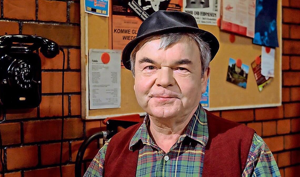 Albin Braig spielte in 172 Sketchen den Amtsboten Hannes.