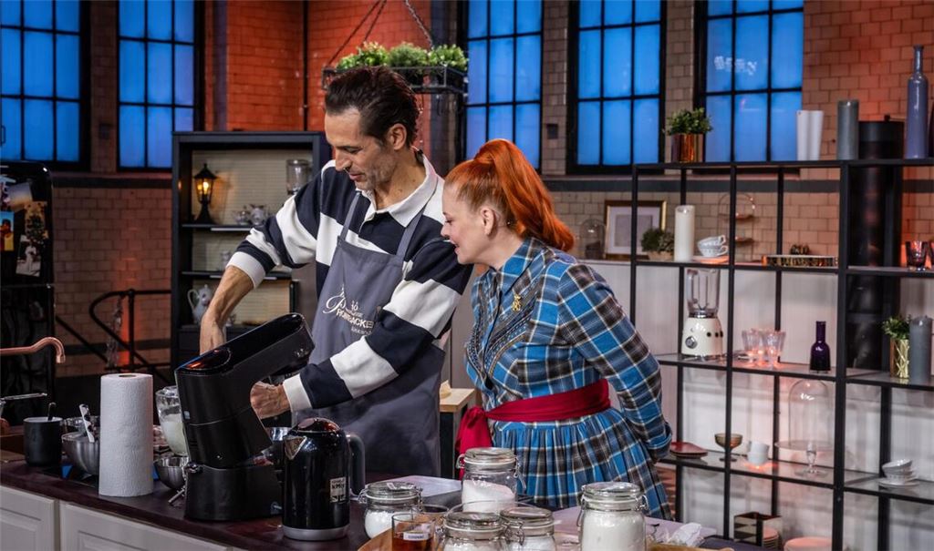 Alexander Mazza (l.); Enie van de Meiklokjes (r.)