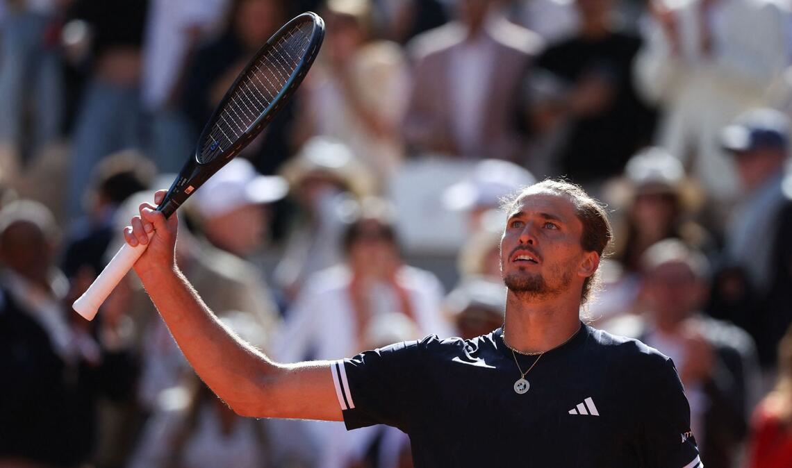 Alexander Zverev hat sein Halbfinale souverän gewonnen.