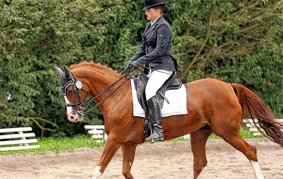 Alexandra Pfeil gewinnt auch die fünfte Prüfung