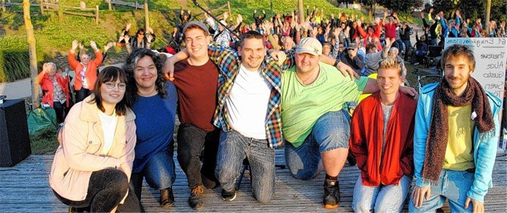 Wortkünstler und Sonne in Hochform