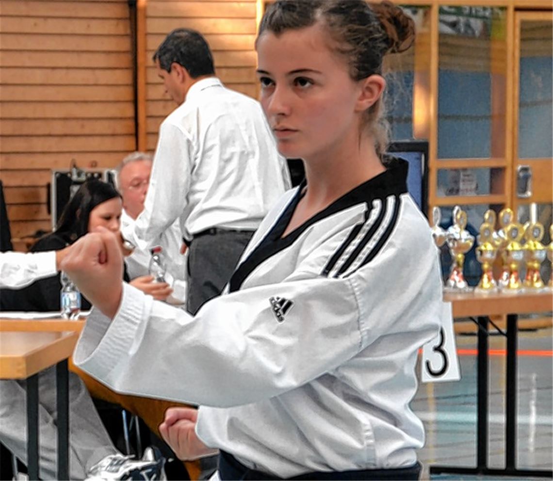 Alicia Klingel triumphiert im Team und wird Dritte im Einzel. Foto: privat