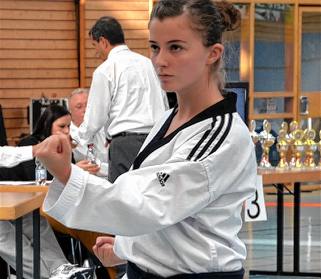 Alicia Klingel triumphiert im Team und wird Dritte im Einzel. Foto: privat