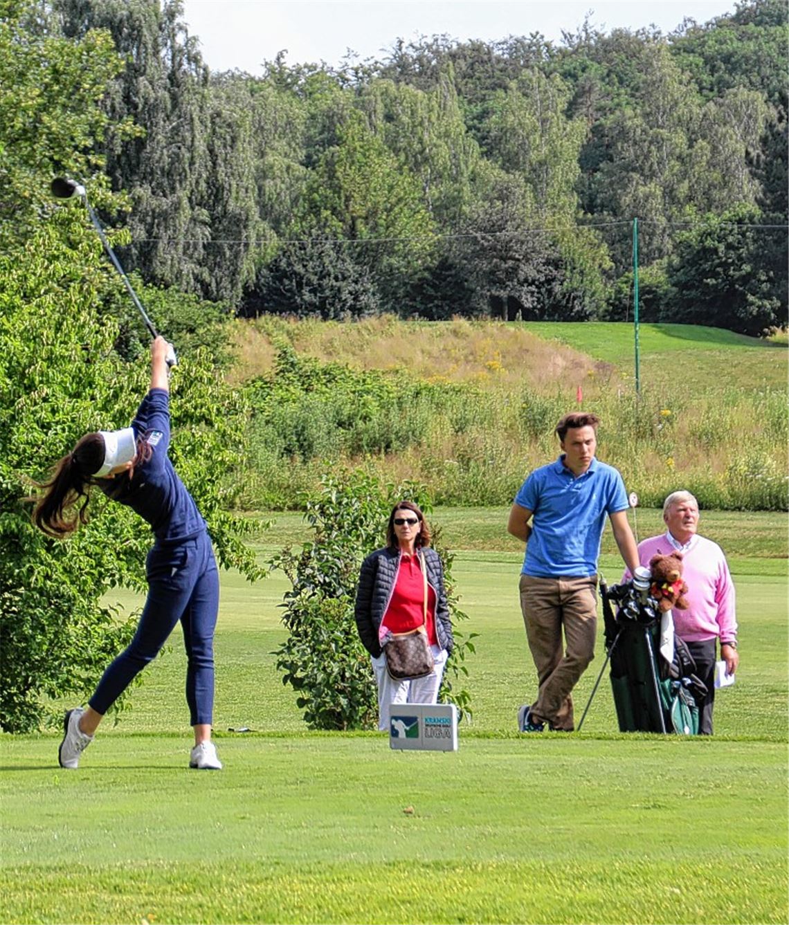 Solitude-Damen verhindern Abstieg