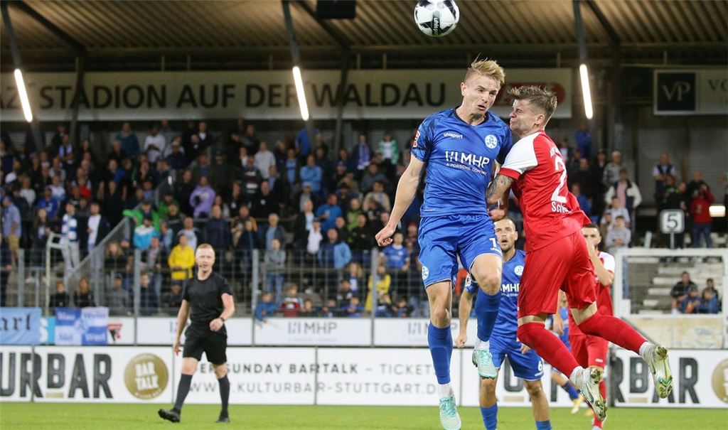 Allrounder Marian Riedinger (li.) ist ein heißer Kandidat für die Anfangsformation im WFV-Pokalspiel in Fellbach.