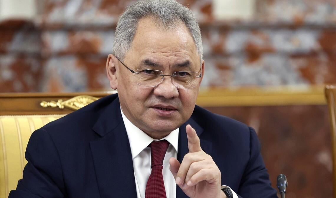 Als Teil ihres Abwehrkampfes nimmt die Ukraine zunehmend Ziele im russischen Hinterland ins Visier. Russland spürt das, wie Schoigu nun einräumte. (Archivbild)