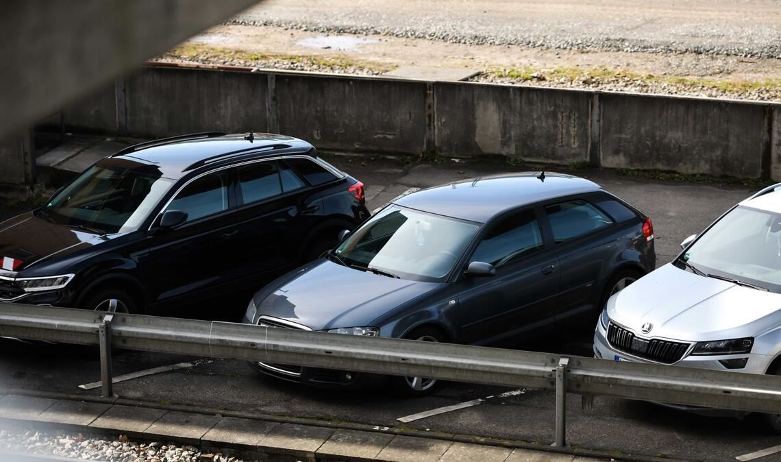 Als erste Kommune im Land sucht Mannheim in einem Pilotprojekt mit Hilfe eines Scan-Fahrzeugs Parksünder und ahndet Verstöße (Symbolbild)