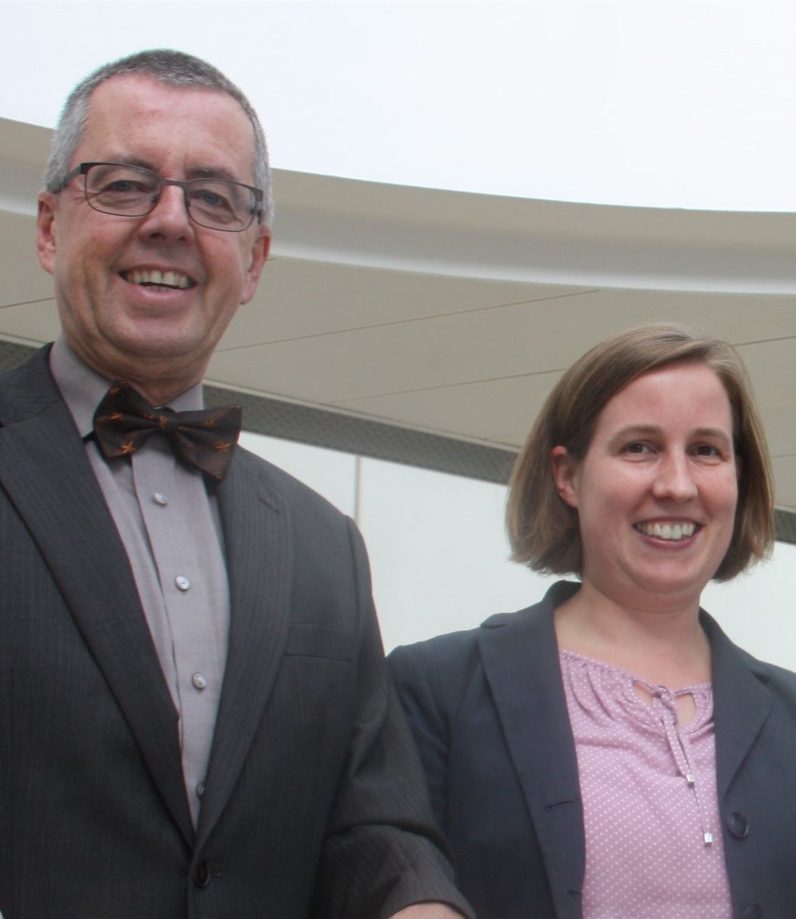Landrat begrüßt alte Bekannte Alte Bekannte: Wolfgang Herz und seine Nachfolgerin Dr. Hilde Neidhardt.Archiv