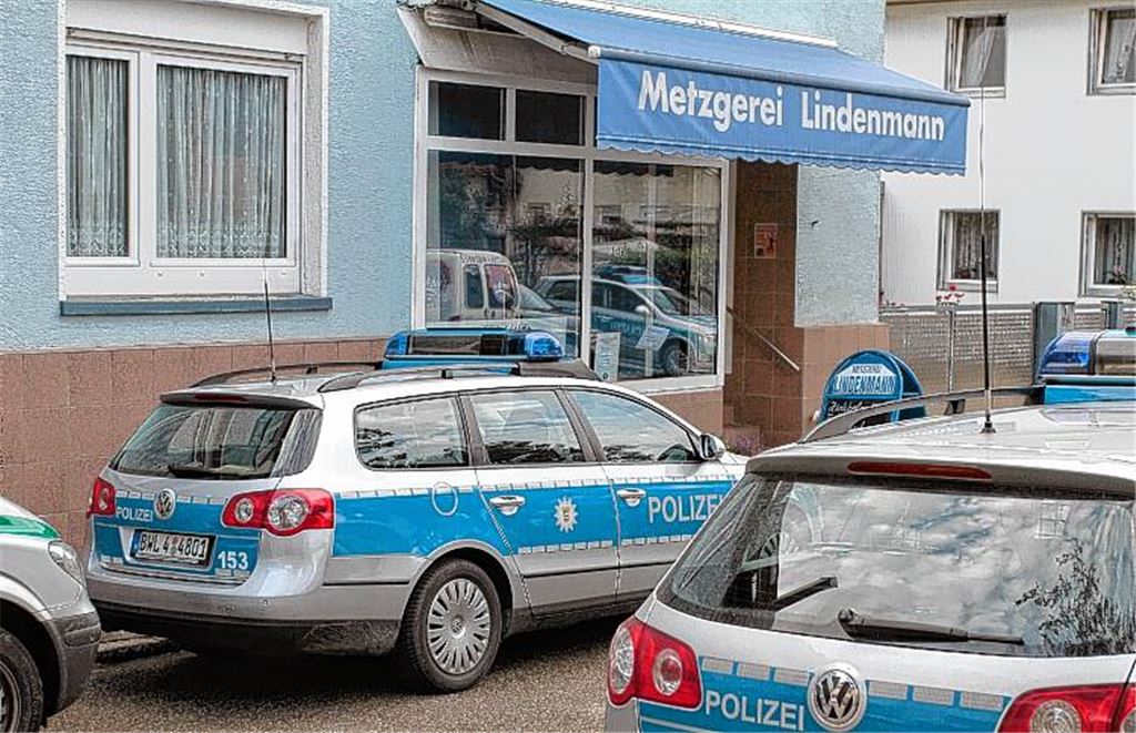 Am 25. Juli 2011 haben die Räuber die Metzgerei Lindenmann überfallen. Seit gestern steht die Bande vor Gericht.Tilo Keller