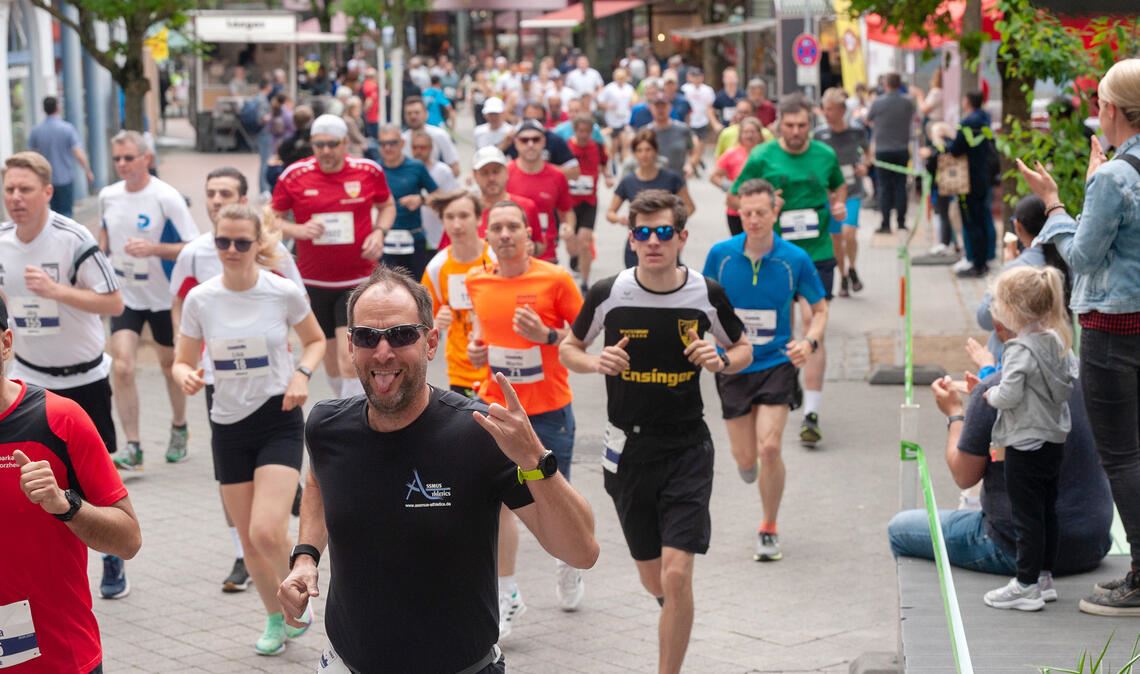 Jetzt anmelden für den Mahle-Lauf Am 4. Mai 2024 findet der 21. Mahle-Lauf in Mühlacker statt.