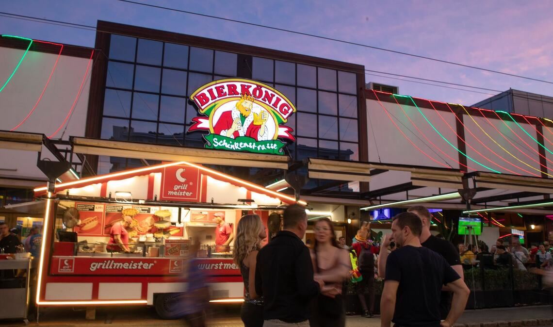 Am Donnerstag eröffnet der "Bierkönig" offiziell die neue Ballermann-Saison.