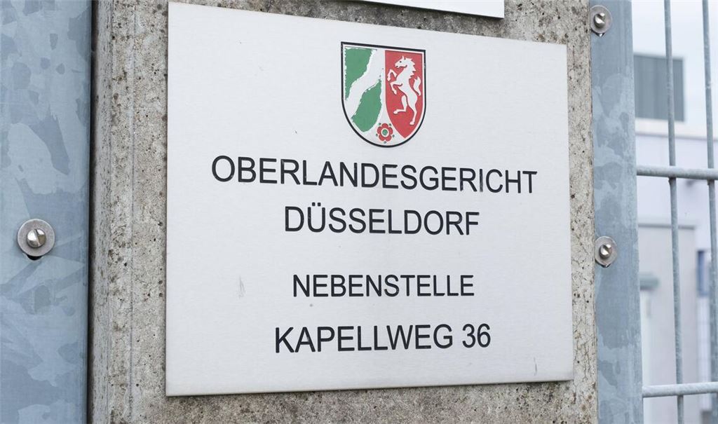 Am Düsseldorfer Oberlandesgericht hat nun der Prozess begonnen.
