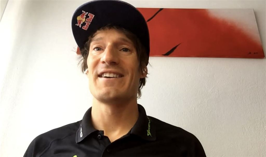 Am Wochenende steht ein Rennen an: Die Vorfreude ist Sebastian Kienle bei der virtuellen Pressekonferenz vor der Challenge St. Pölten anzusehen. Foto: Screenshot