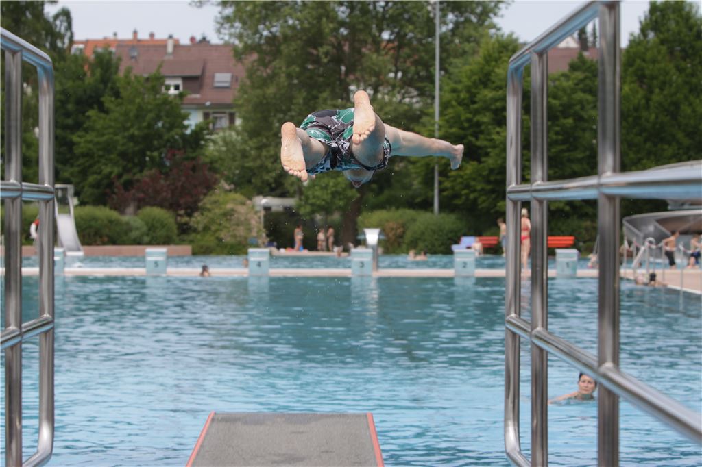 911_0008_48046_md_Freibad_3