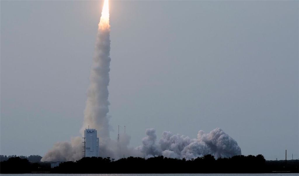 Amazon will mit dem Kauf von Globalstar eine Abkürzung beim Aufbau des Satelliten-Netzwerks nehmen. (Archivbild)