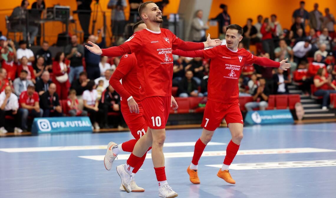 Amer Dzindic (li.) und Mergim Dervishaj: Können die Weilimdorfer Toptorjäger auch in der Königsklasse auf Sizilien jubeln?