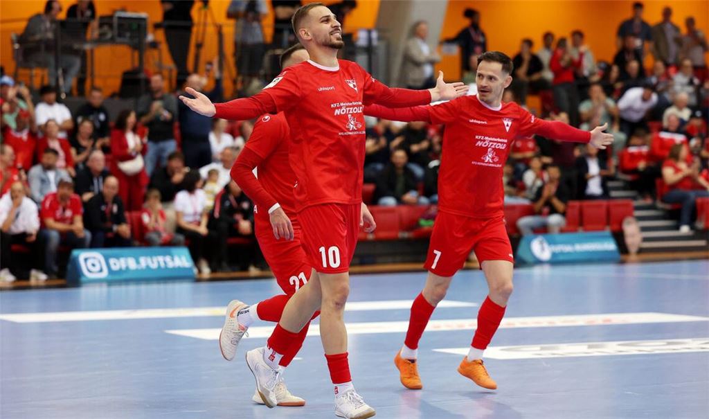 Amer Dzindic (li.) und Mergim Dervishaj: Können die Weilimdorfer Toptorjäger auch in der Königsklasse auf Sizilien jubeln?