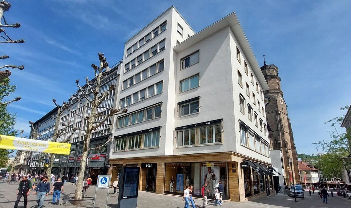 An der Ecke zur Stiftstraße (r.) befindet sich das Gebäude Königstraße 19B.