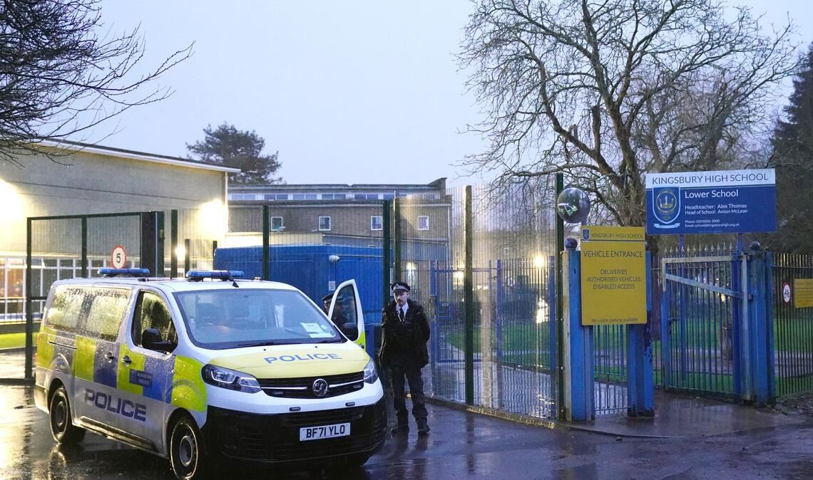 An einer Londoner Schule kam es zu einem Messerangriff.