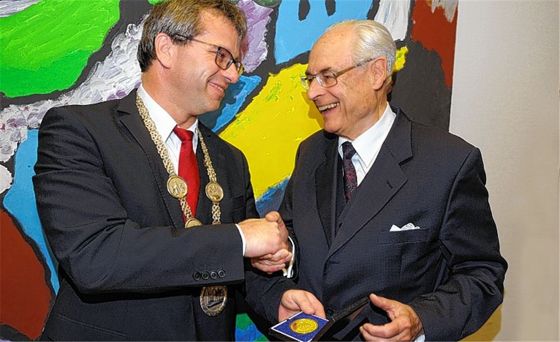 Klaus Kaiser mit Verdienstmedaille geehrt