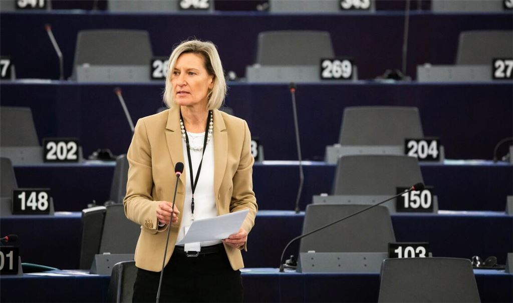 Angelika Niebler spricht von "unzutreffenden Vorwürfen", will sich ansonsten aber bislang nicht äußern. (Archivbild)