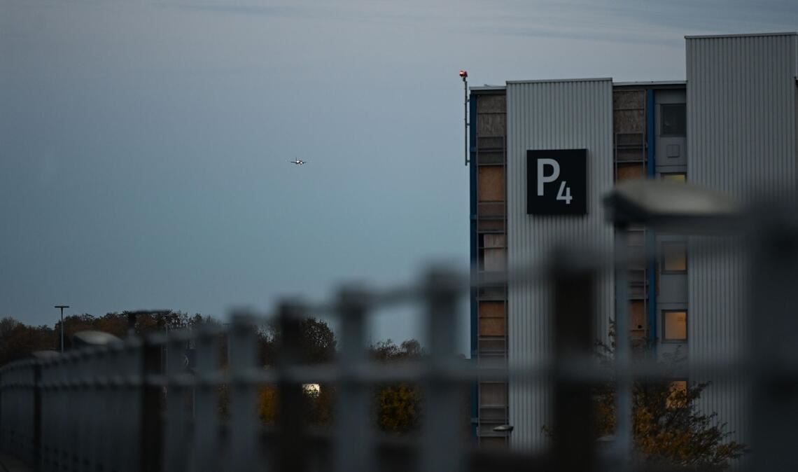 Ankunft am Flughafen Hannover.