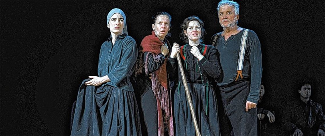 Anna Dörnte, Edith Konrad, Ina Meling und Miko Greza in der Inszenierung „Eisenstein“.